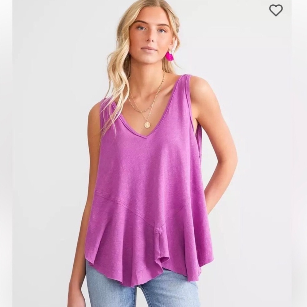 NWT We The Free V-Neck Summer Bloom Tank - Picture 1 of 6